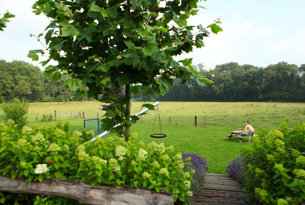 Heidehof Pension B & B Elten Pokoj fotografie